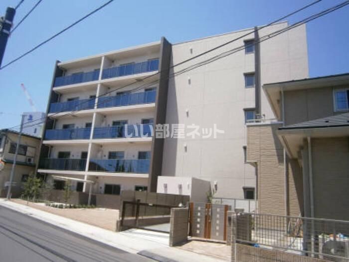 Callistoの外観画像