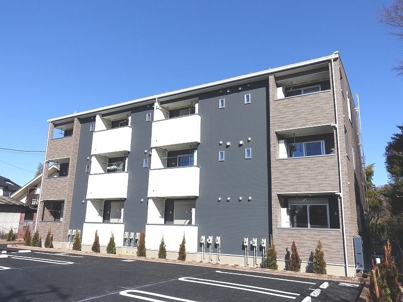 メゾン コリーヌ オギの外観画像