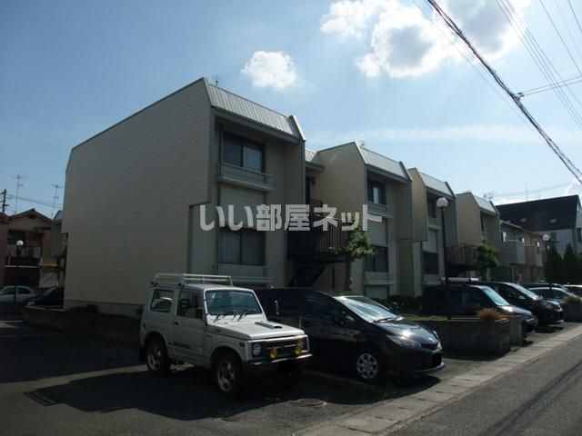 パレーシャル離宮A棟の外観画像