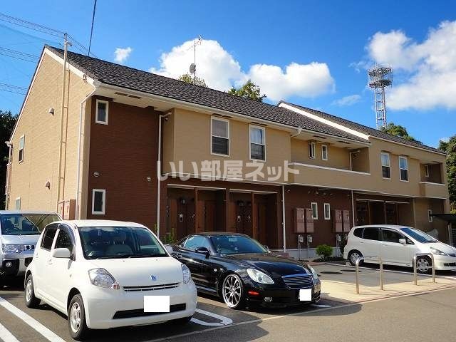シャインズロード三代 弐番館の外観画像