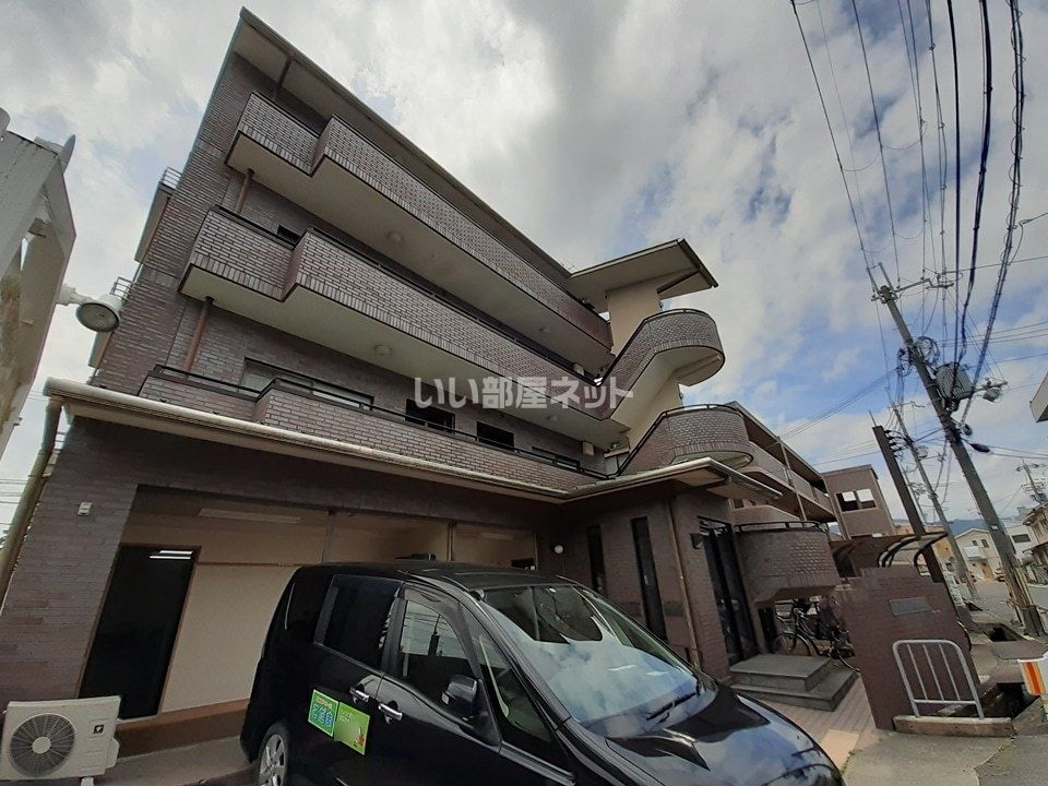 アビタシオン川島の外観画像