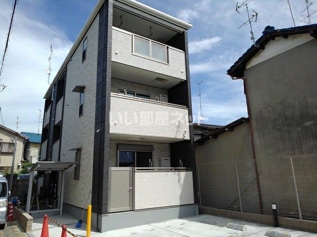 グリシーヌの外観画像