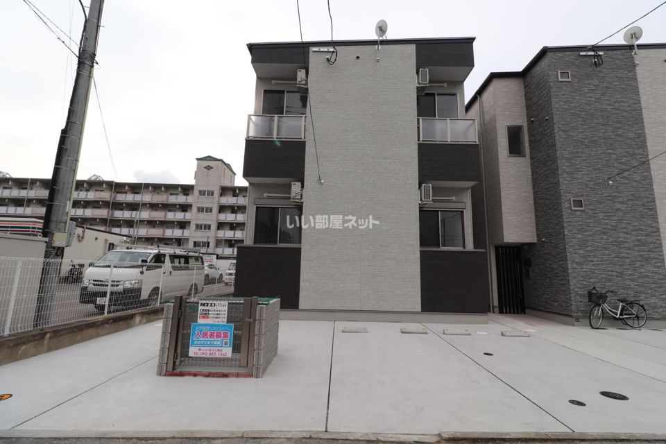 スコルピオ歯科大前の外観画像