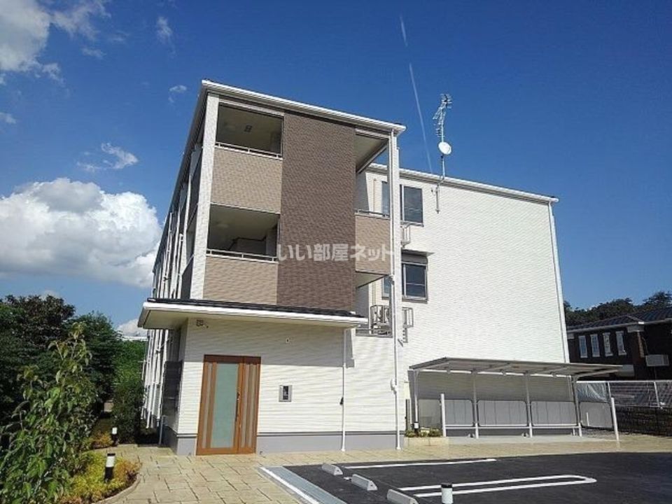 glanz CLK いちご館の外観画像