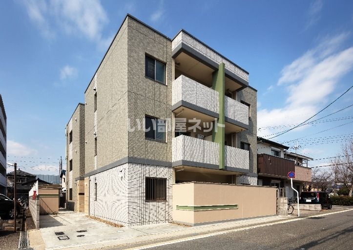 カサベルデ桂川の外観画像