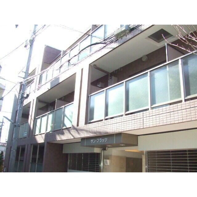 サン・フラッツの外観画像