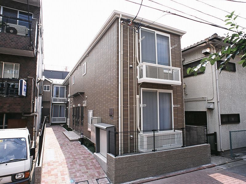 レオパレス末広の外観画像