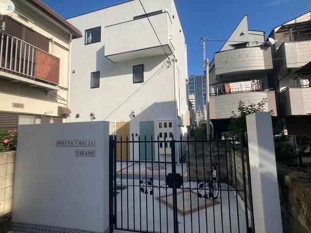 ソルナクレイシア中野の外観画像
