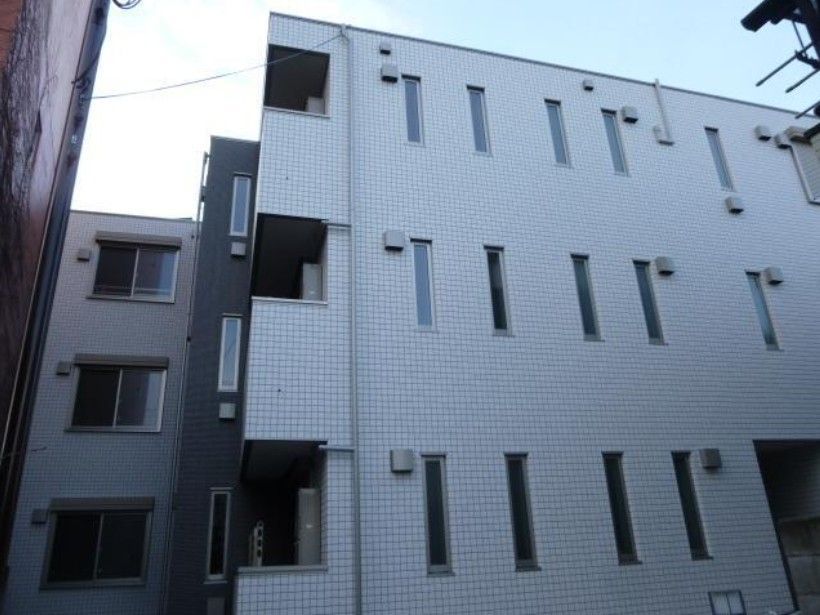 堤方APARTMENTの外観画像