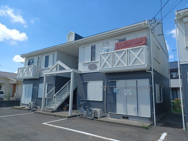 シャルマンハイツイズミ A棟の外観画像