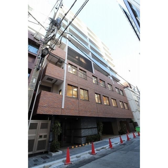 La Perla岩本町の外観画像