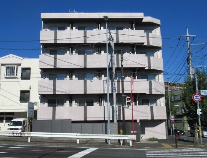 スカイコートパレス鷺沼の外観画像
