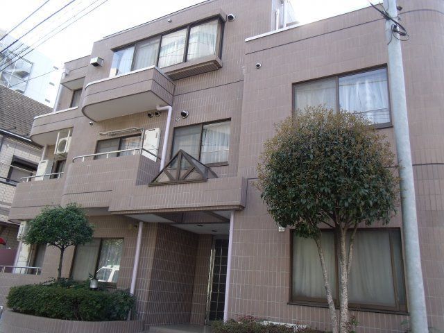 四谷アロービルの外観画像