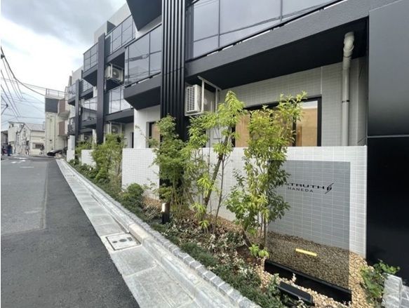エストゥルース羽田の外観画像