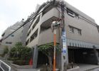 LUXURY APARTMENT NISHI-SHINJUKUの外観画像