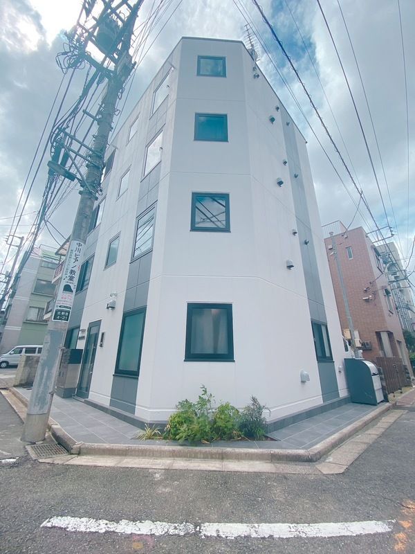 ヴィクトワール北新宿の外観画像