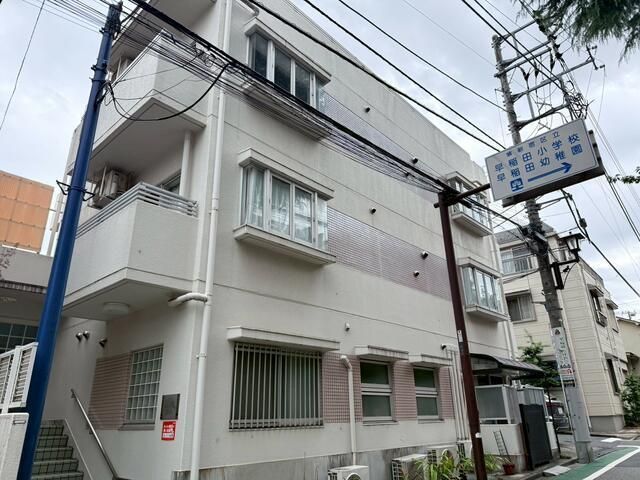 ベルファイブ早稲田の外観画像