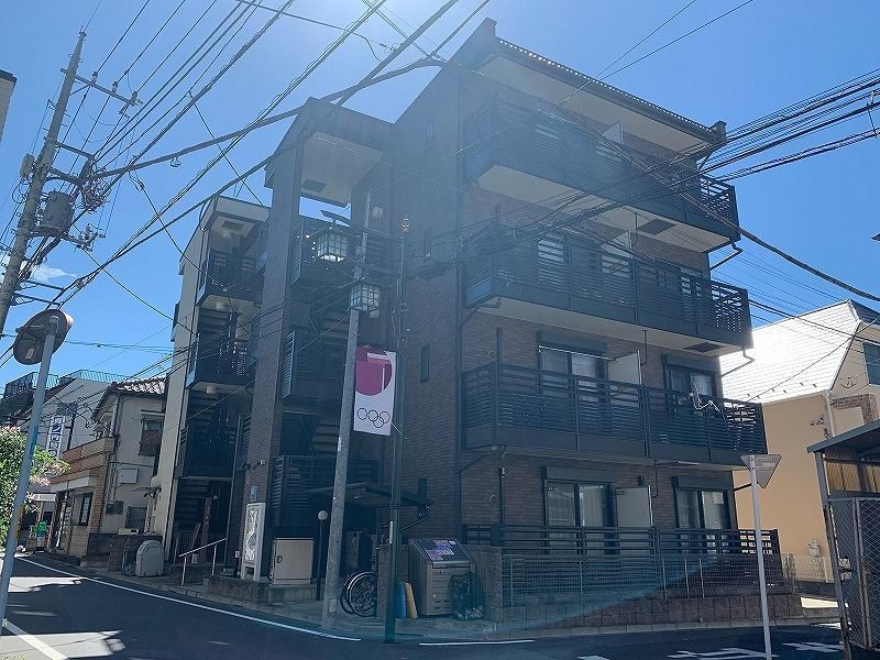 レオネクスト秋の外観画像