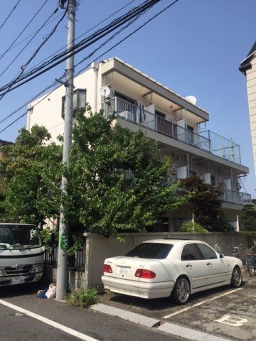 ホワイトパレスの外観画像