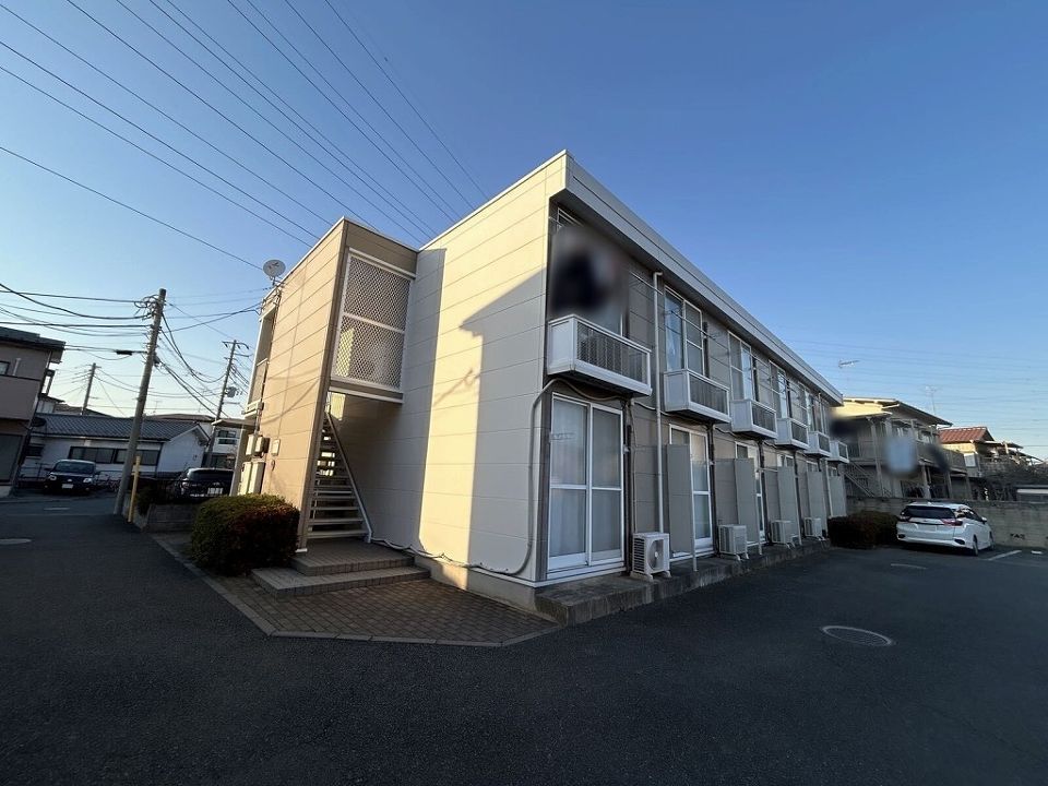 レオパレスヴィルヌーブの外観画像