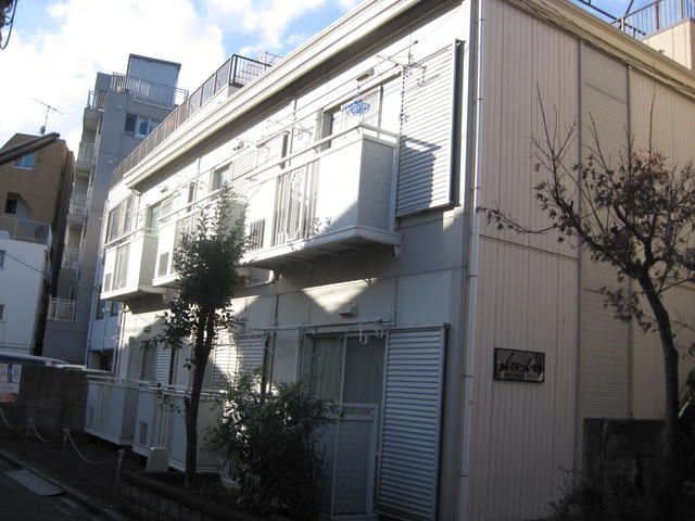 ルミエール中井の外観画像