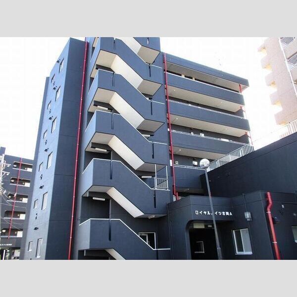 ロイヤルハイツ吉岡Aの外観画像