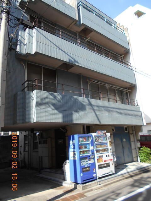 露木ビルの外観画像