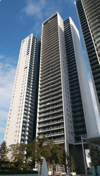 ワールドシティタワーズ ブリーズタワーの外観画像
