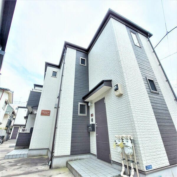 ヒルクレスト中井の外観画像