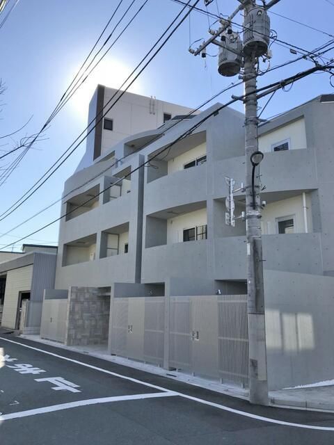 B CITY APARTMENT SHINJUKU NWの外観画像