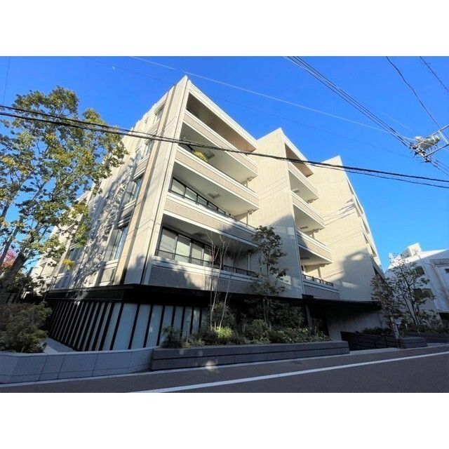 クレヴィア三軒茶屋の外観画像