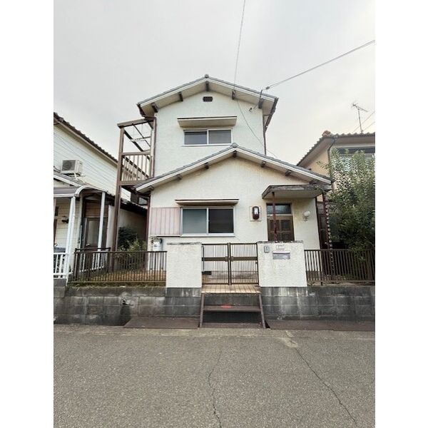 平岡町新在家貸家(478-6)の外観画像