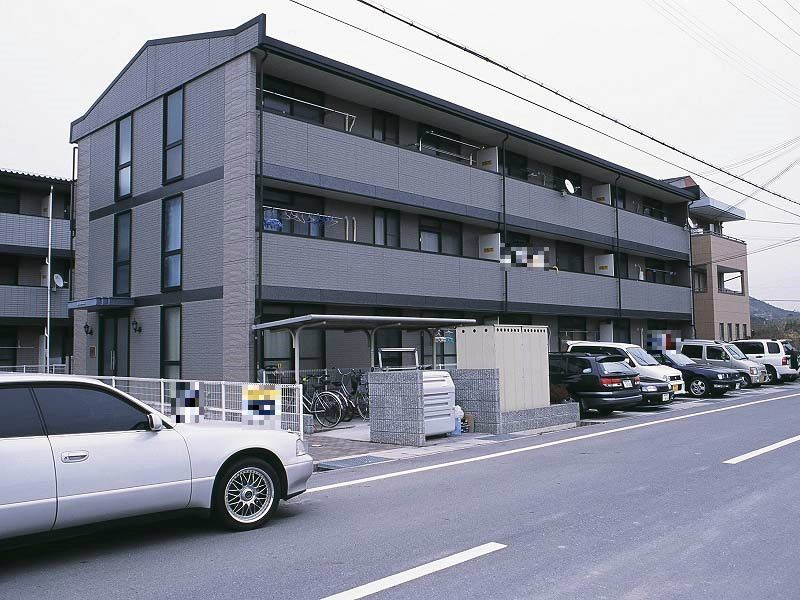 レオパレス宮田第3の外観画像