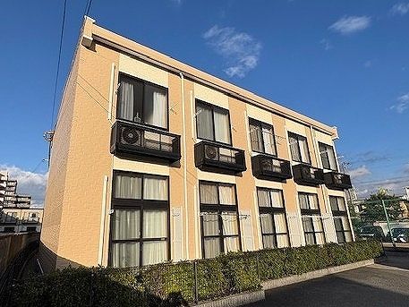 レオパレス若葉の外観画像