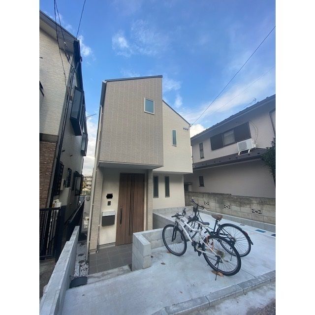 白幡西町貸家の外観画像