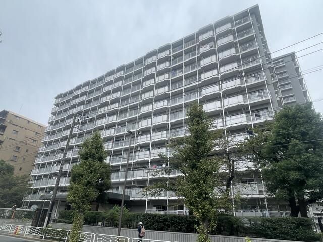 トーア辰巳マンションの外観画像