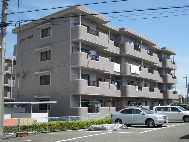 メイ’92の外観画像