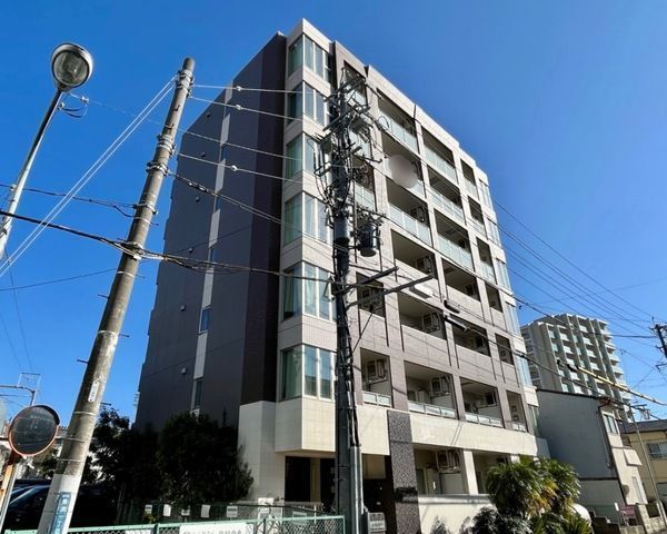 ポートレブニーの外観画像