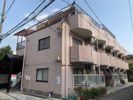 スモールフィールドの外観画像