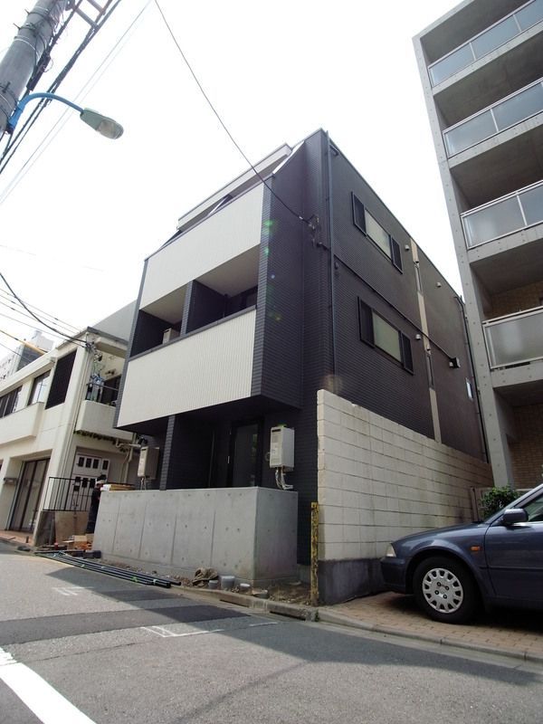 フルーレ早稲田鶴巻町の外観画像