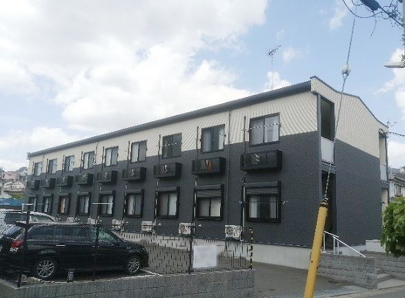 レオパレスレイフェアリーの外観画像