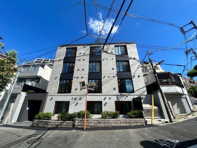 GRANPASEO 北新宿の外観画像