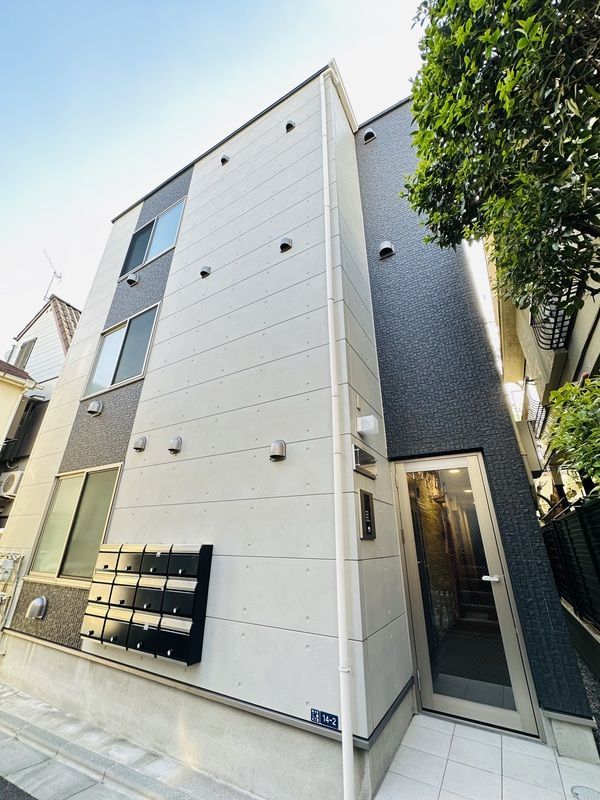 F-SQUAREの外観画像