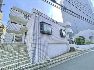 ルミエール東中野の外観画像