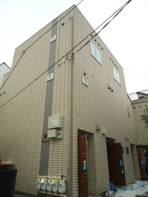 メゾンド豪徳寺の外観画像