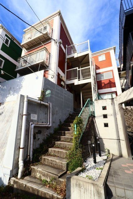 レッドフラッツ成城の外観画像