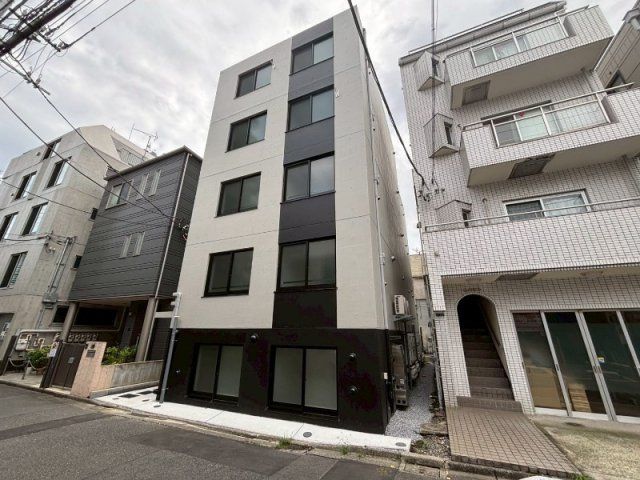 オーブリオン白金の外観画像
