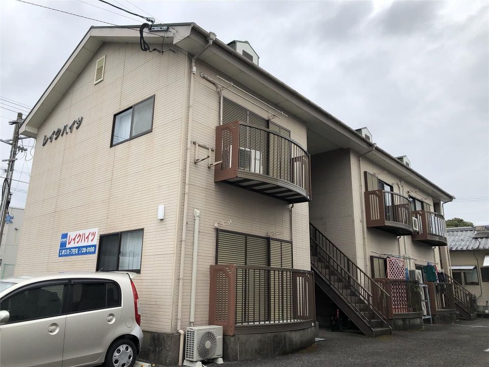 レイクハイツの外観画像