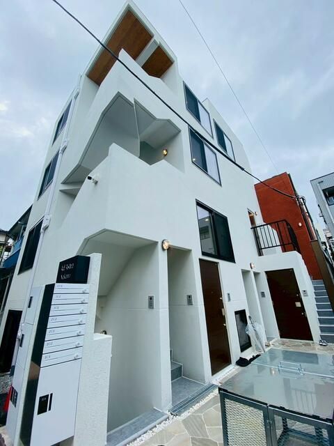 アドアストラ中野の外観画像