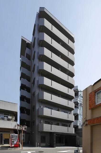 ルーブル市ヶ谷の外観画像